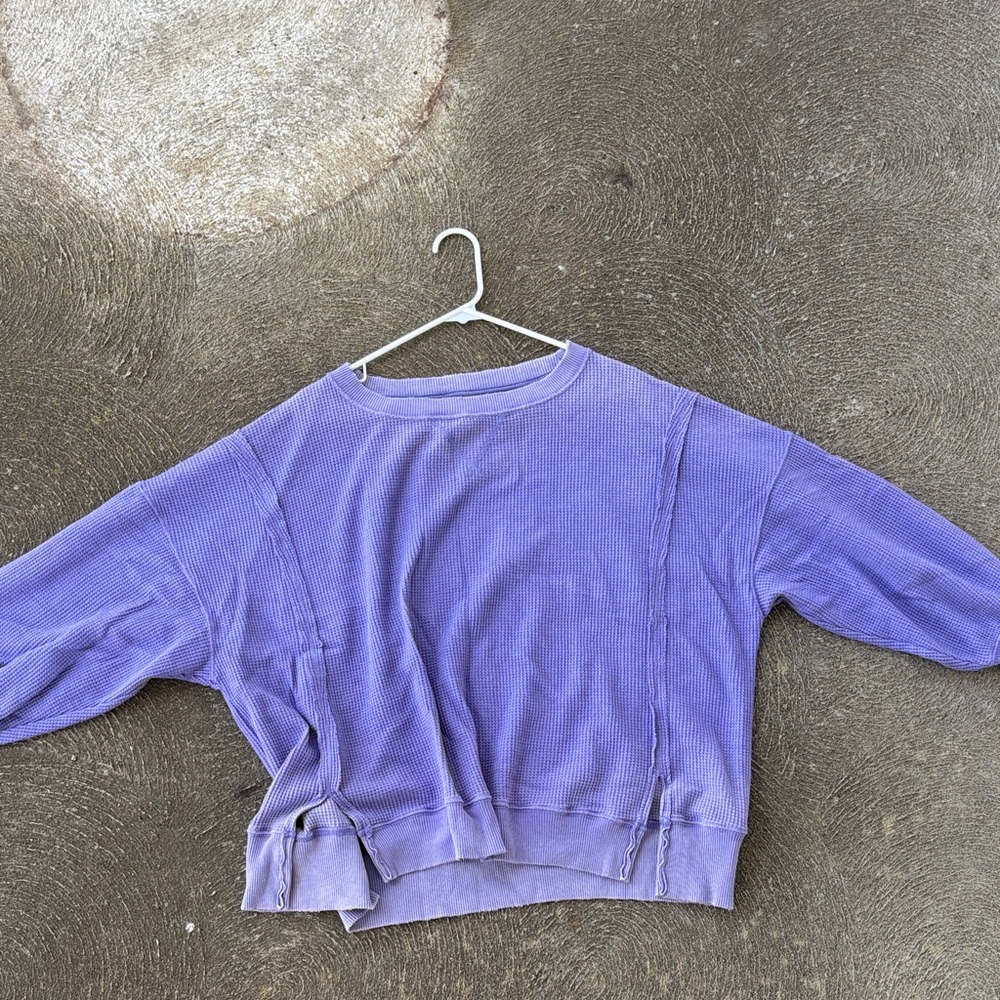 American Eagle Outfitters Lavender Crew Neck Sweater